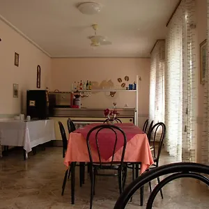  Hotel Ivette
